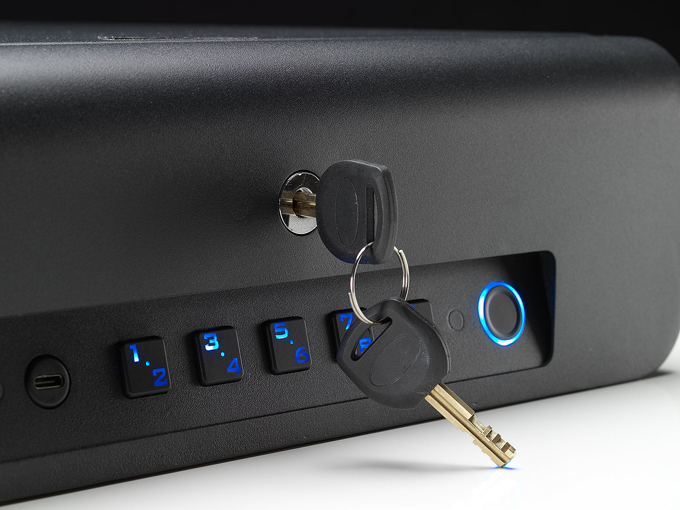 BoostedSafe Elite physical key bypass with key illuminated keypad